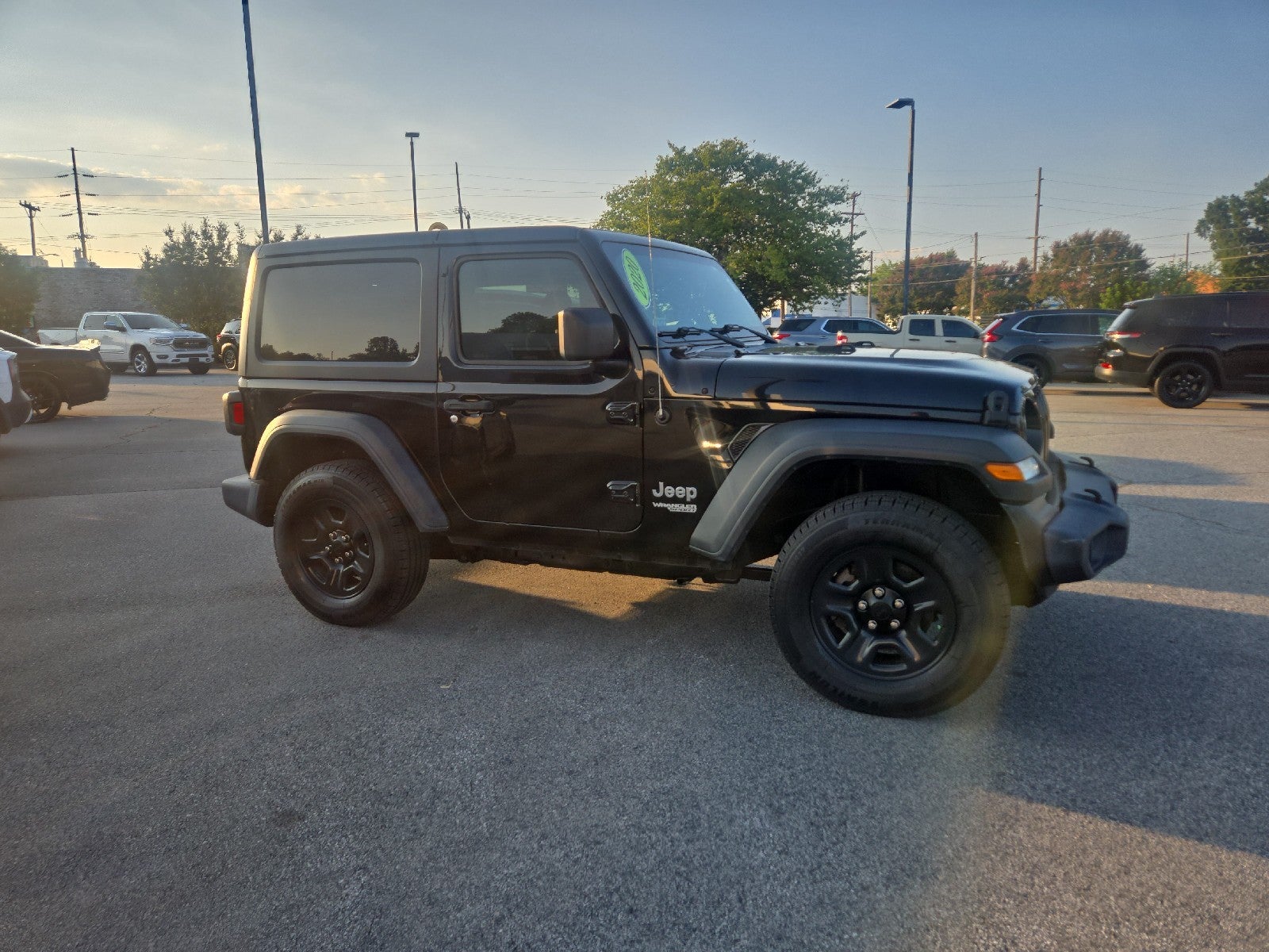2020 Jeep Wrangler Black and Tan