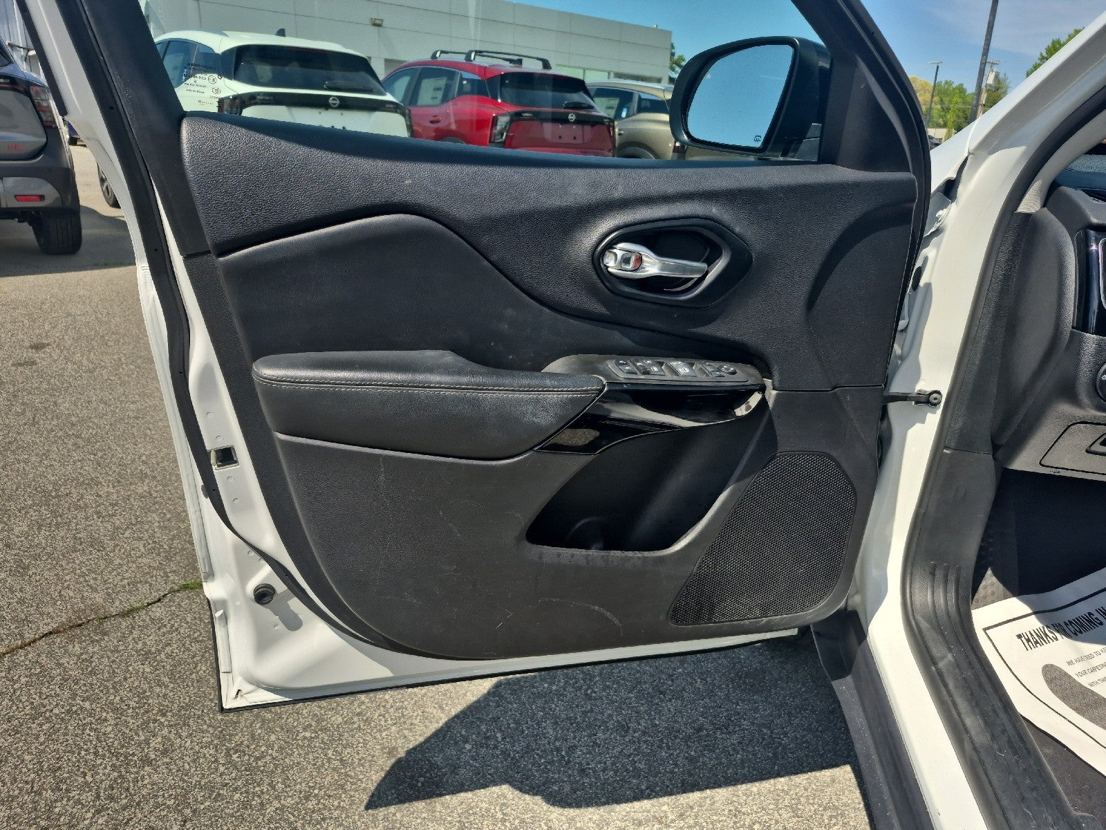 2023 Jeep Cherokee Altitude Lux