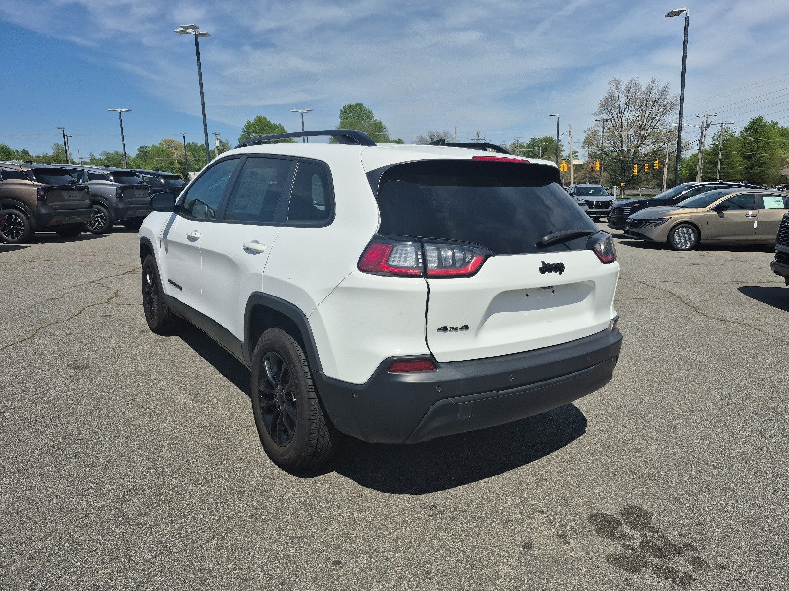2023 Jeep Cherokee Altitude Lux