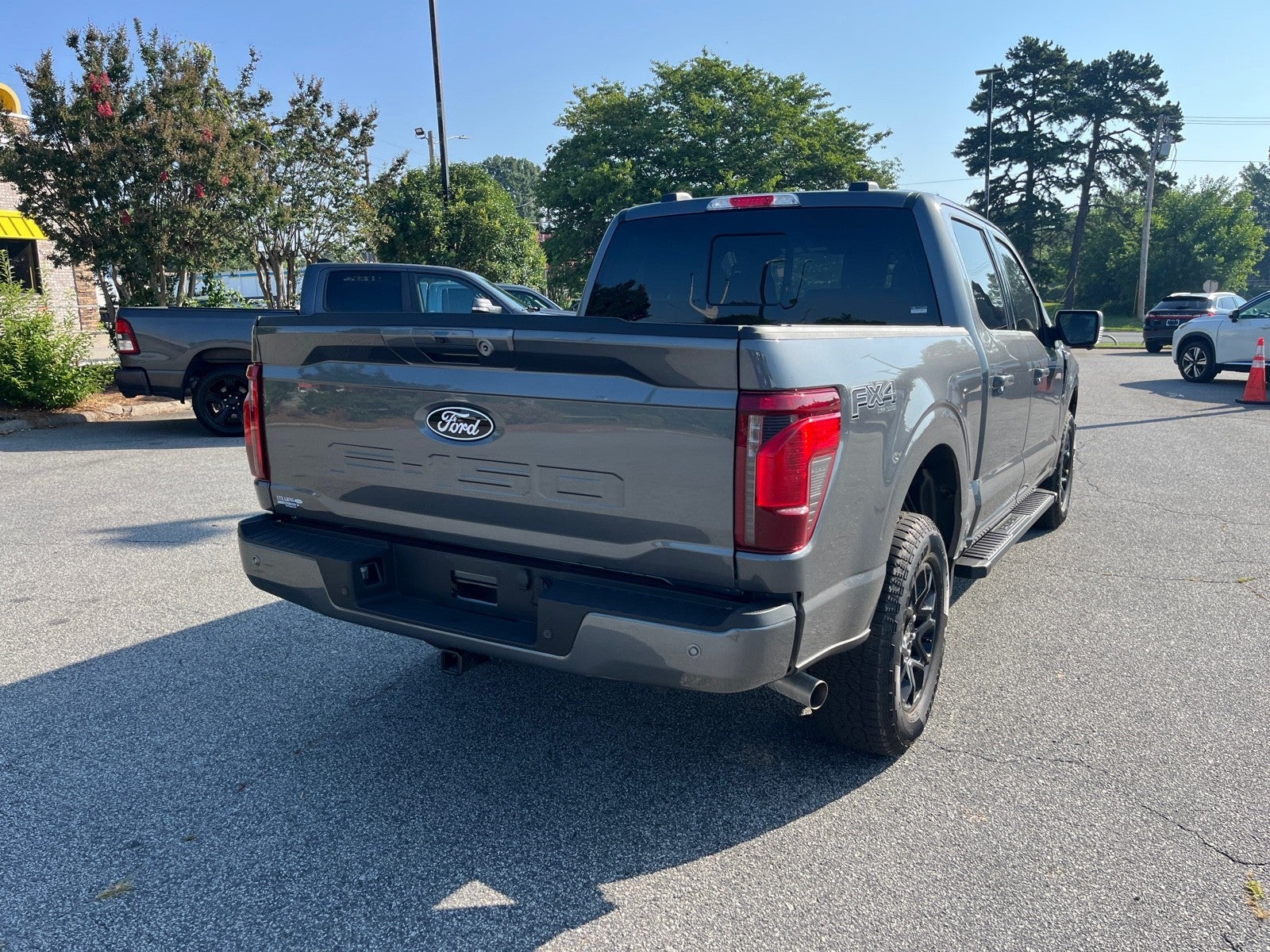 2026 Ford F-150 XLT - Photo 11