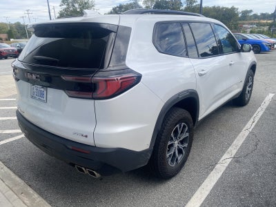 2025 GMC Acadia AWD AT4