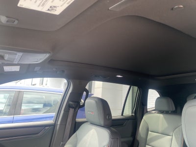 2025 GMC Acadia AWD AT4
