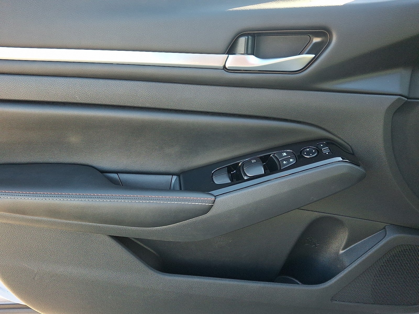 2024 Nissan Altima SR VC-Turbo®