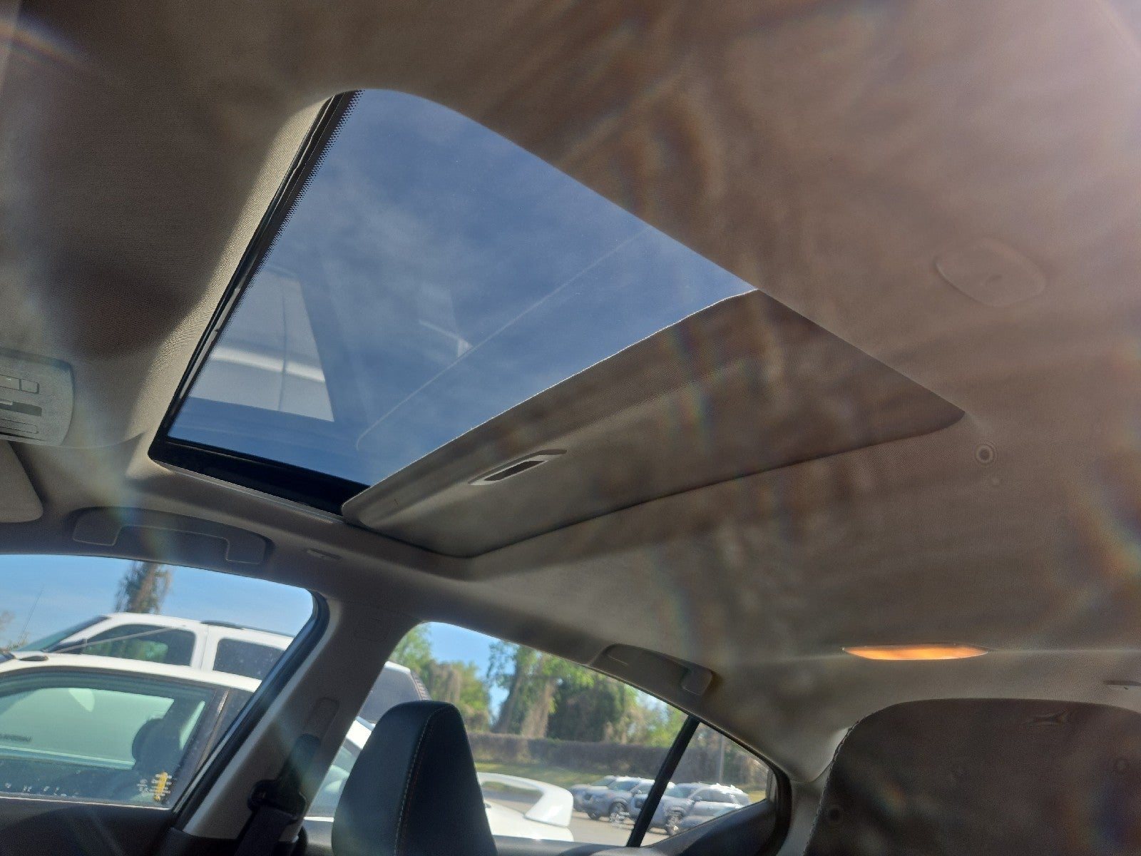 2023 Nissan Altima 2.0 SR