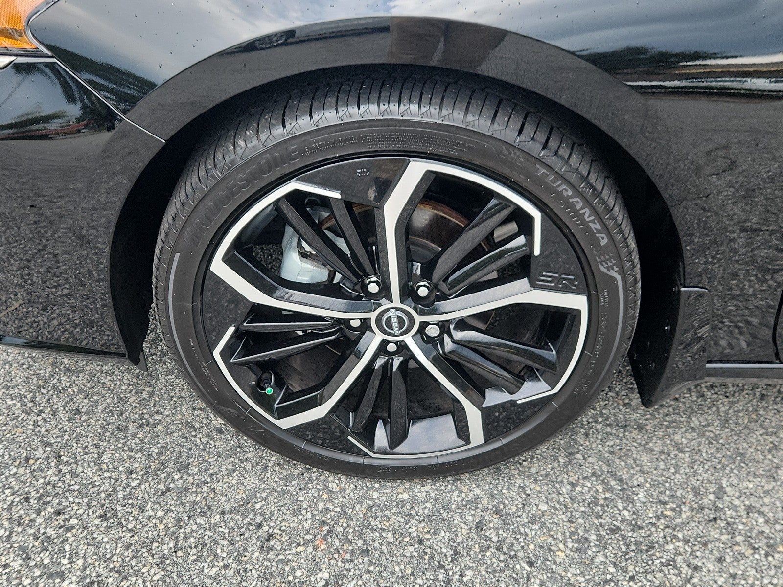 2023 Nissan Altima SR