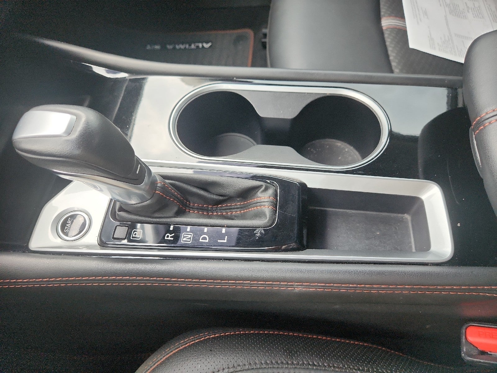 2023 Nissan Altima SR