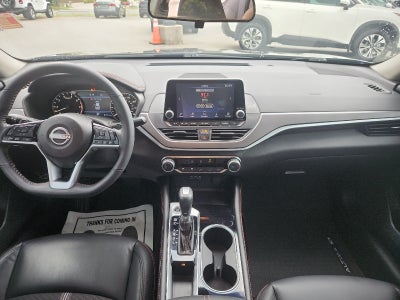2023 Nissan Altima SR