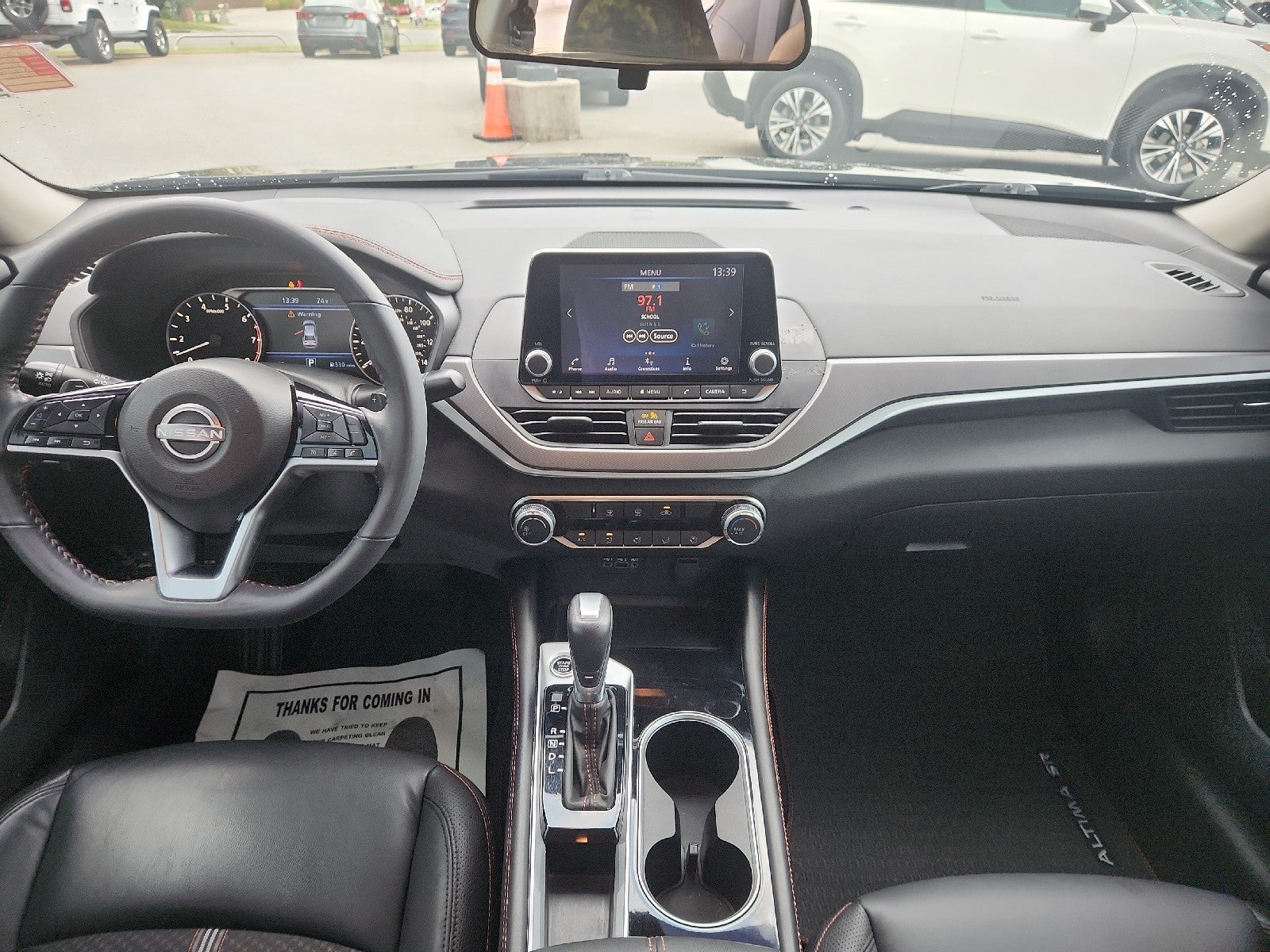 2023 Nissan Altima SR
