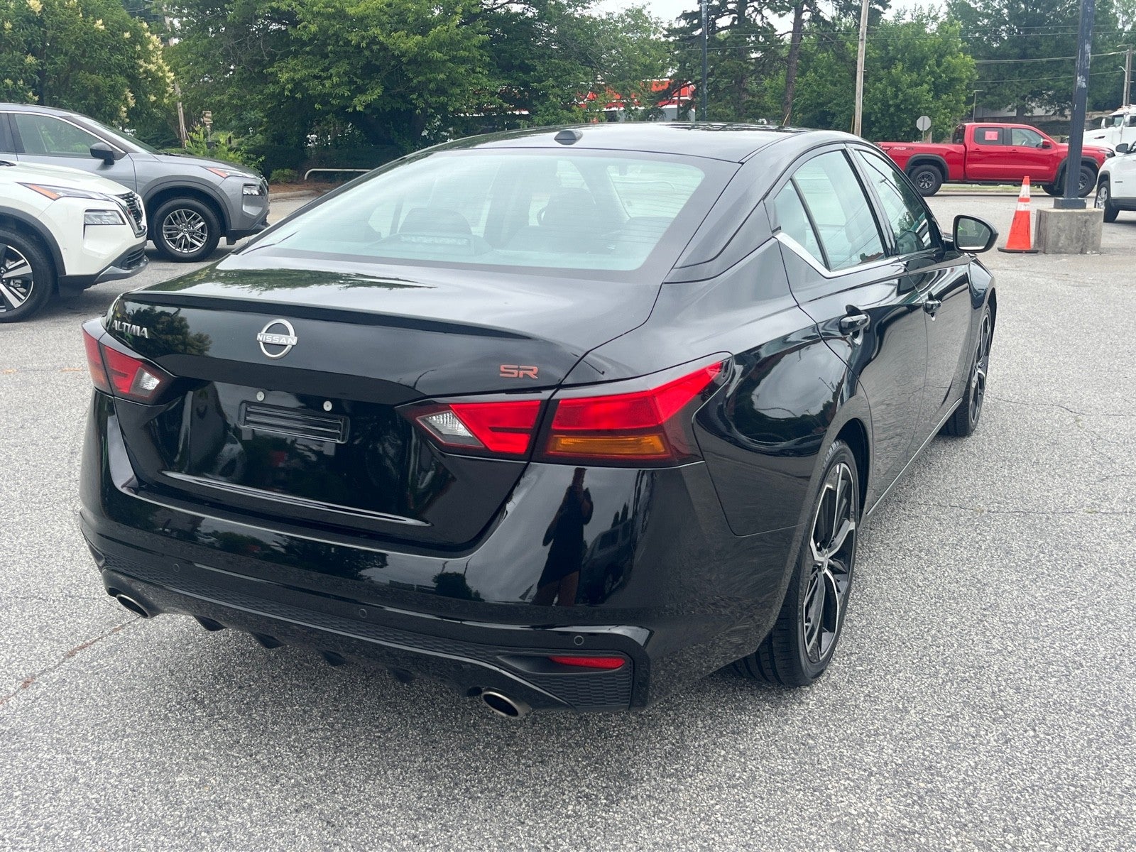 2024 Nissan Altima 2.5 SR