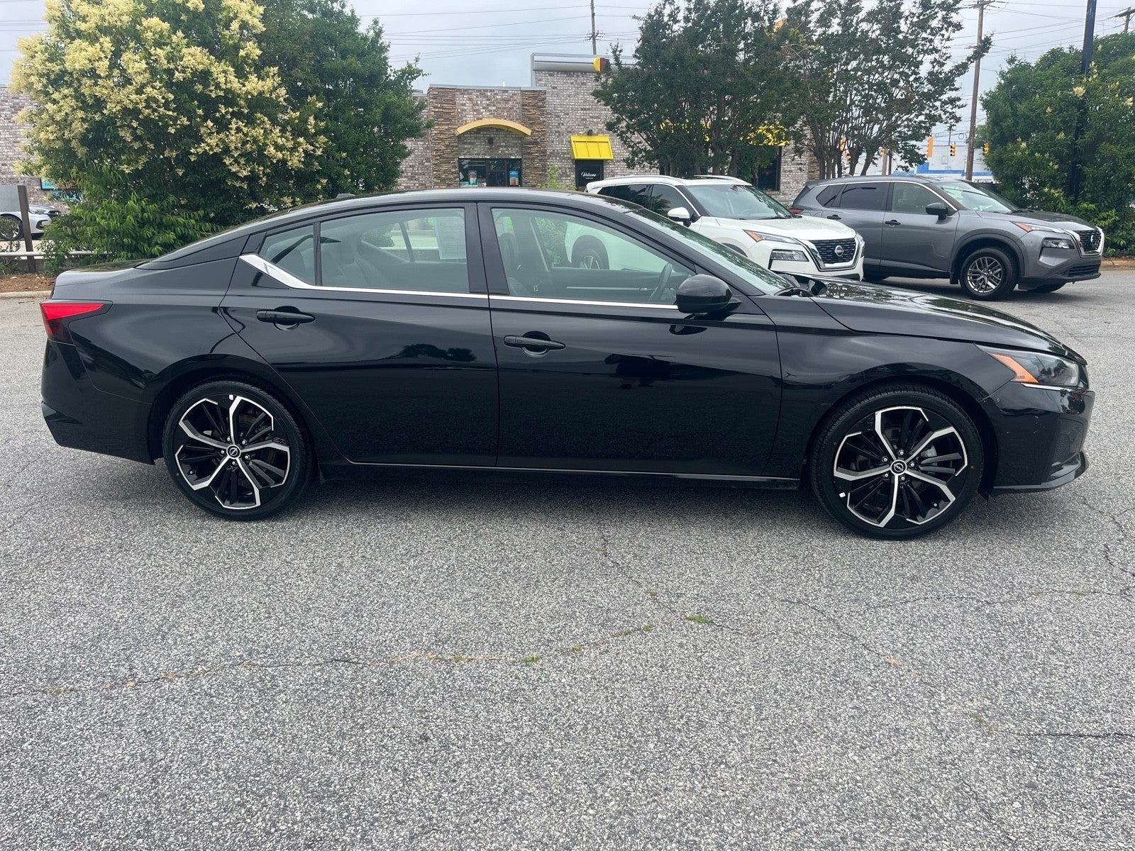 2024 Nissan Altima 2.5 SR