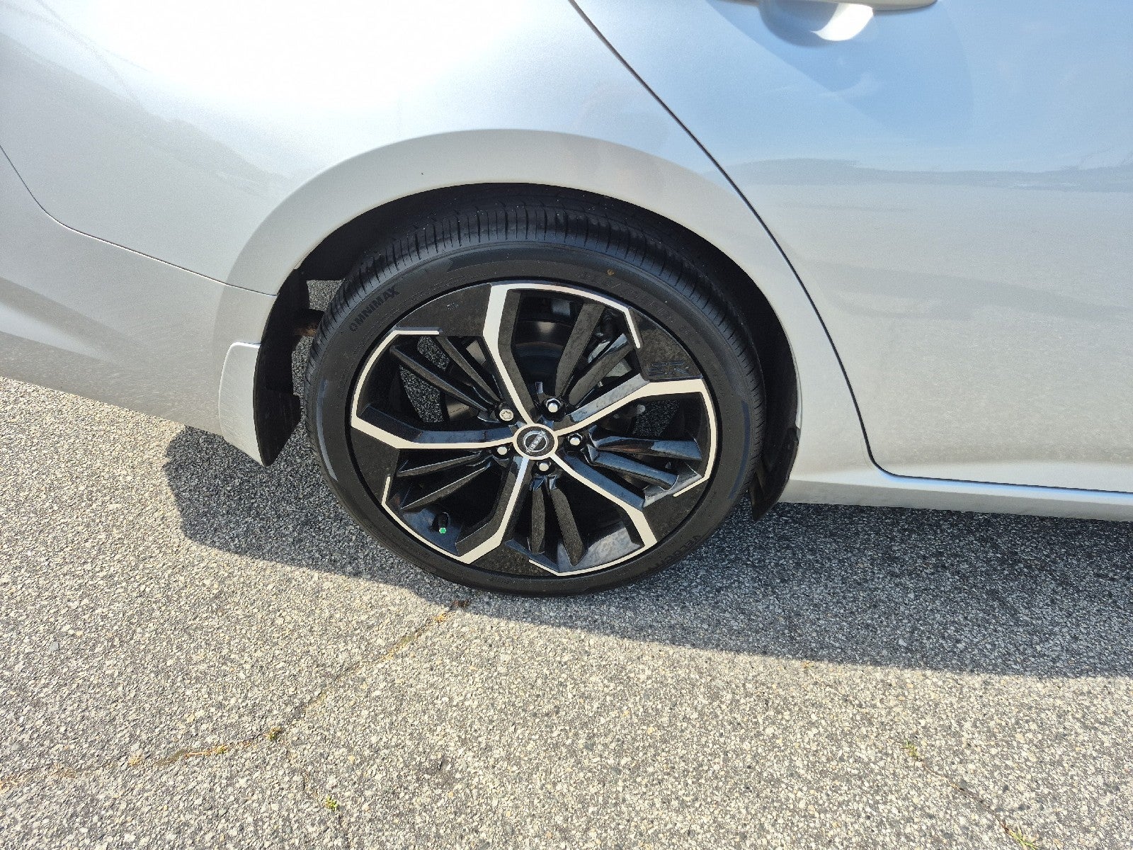2023 Nissan Altima SR