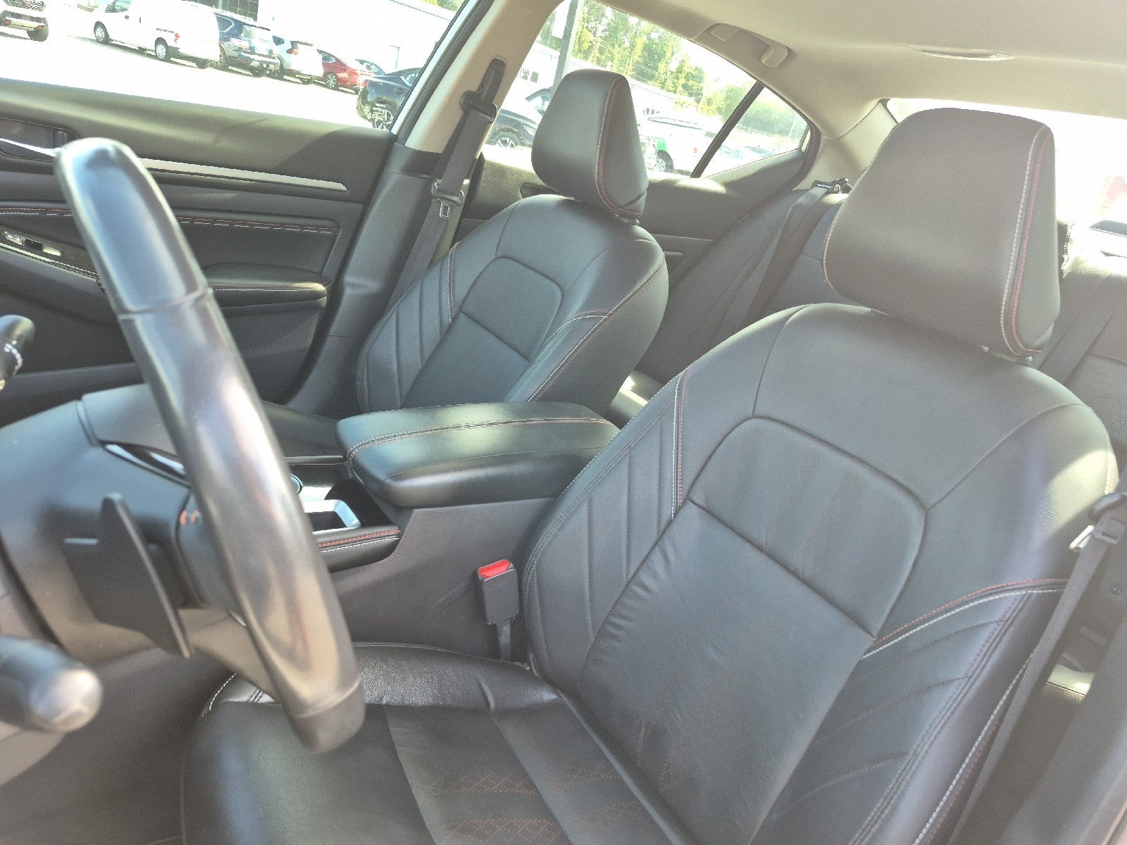 2023 Nissan Altima SR