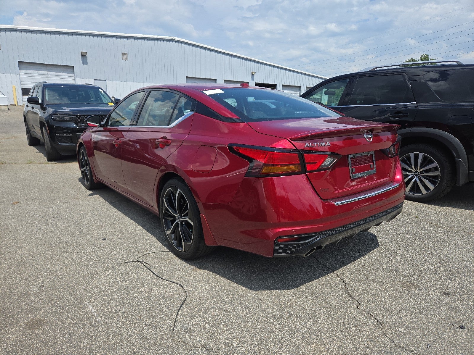 2023 Nissan Altima 2.5 SR