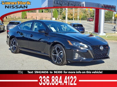 2025 Nissan Altima SR