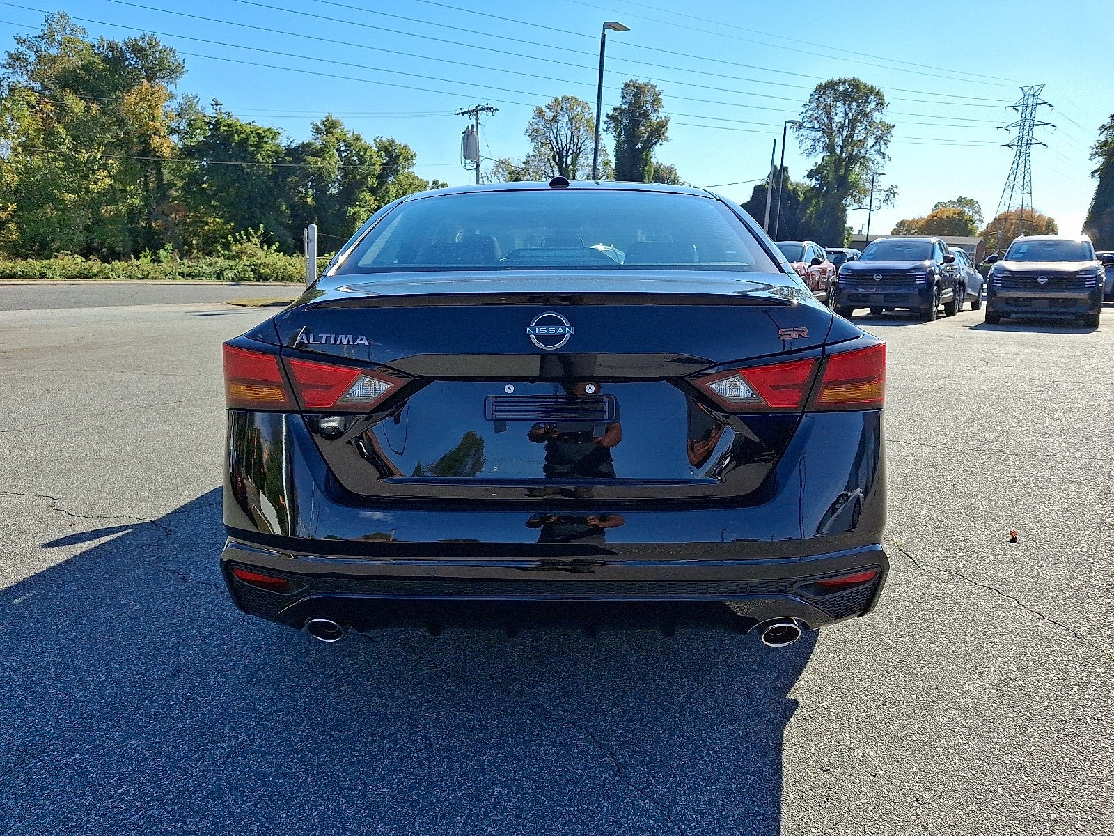 2025 Nissan Altima SR