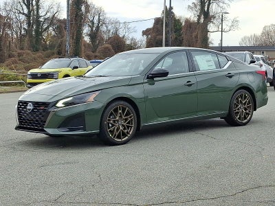 2025 Nissan Altima SR