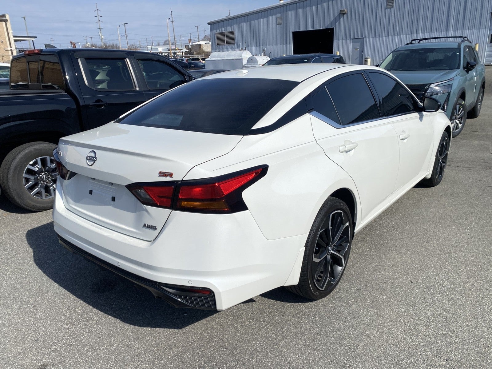 2025 Nissan Altima SR