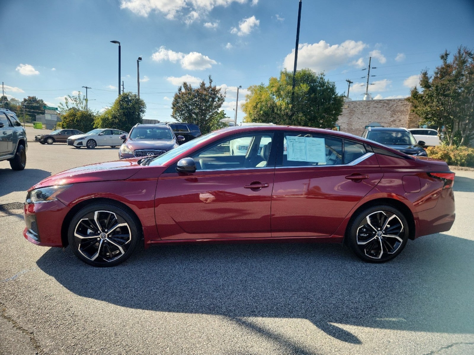 2024 Nissan Altima SR