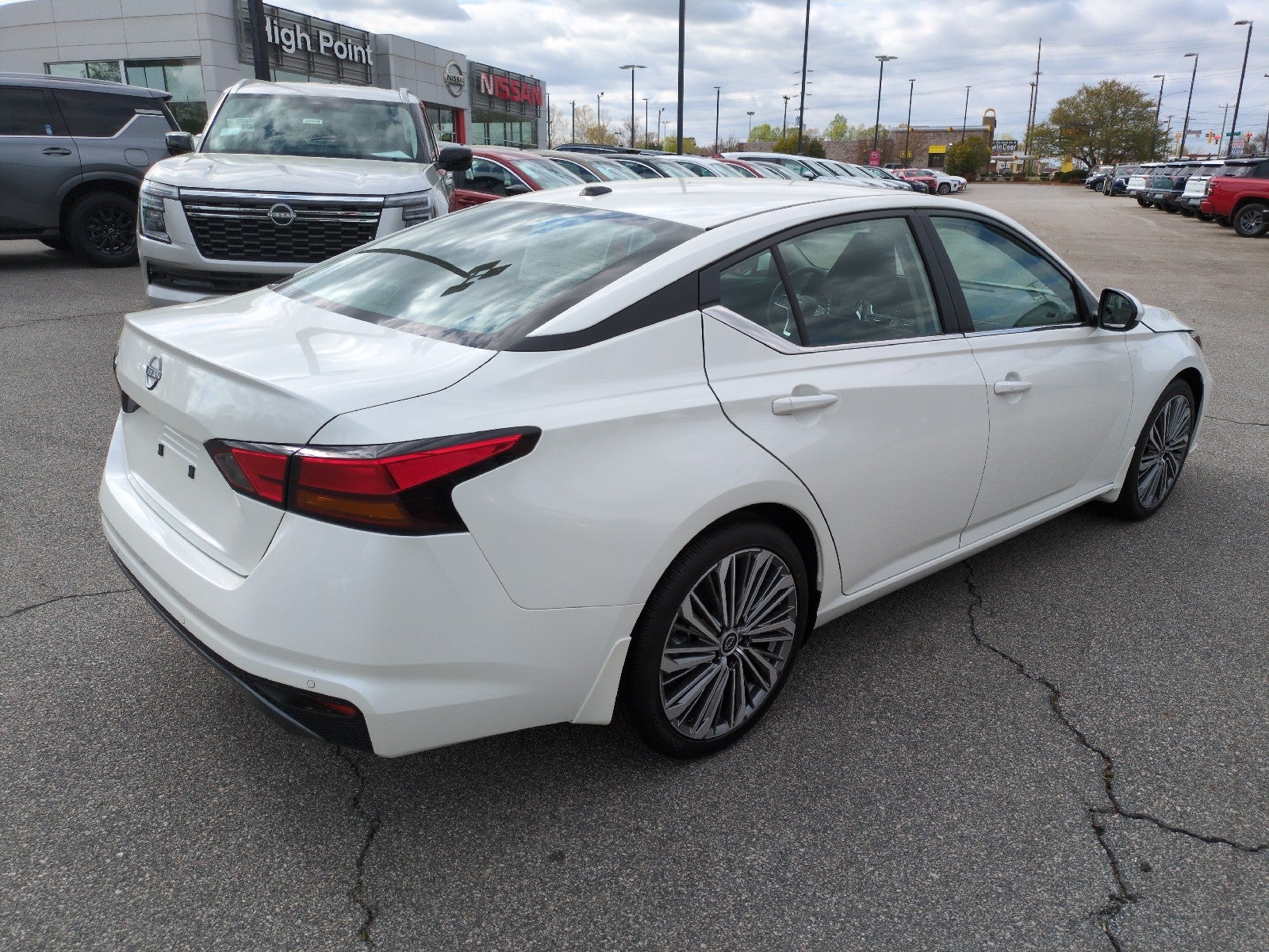 2026 Nissan Altima SV