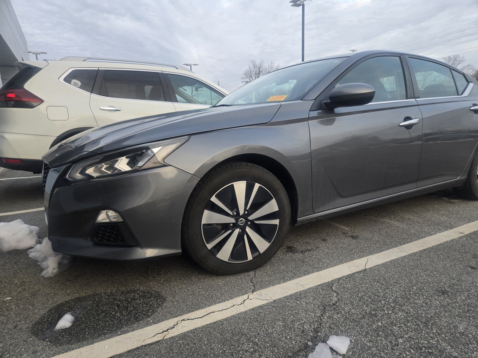2021 Nissan Altima 2.5 SV
