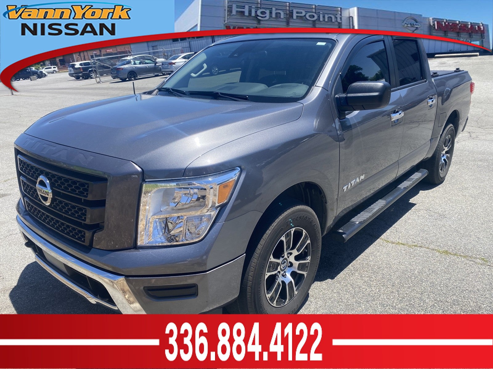 2021 Nissan Titan SV