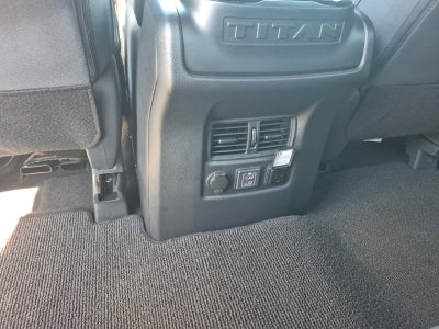 2024 Nissan Titan Crew Cab SV