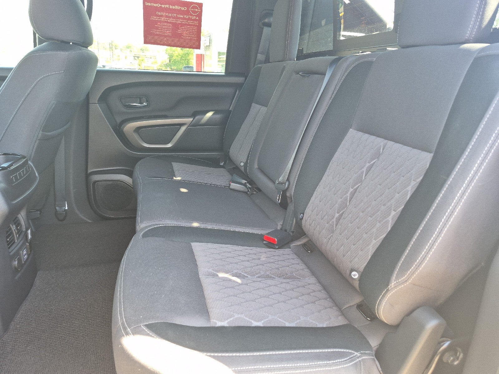 2024 Nissan Titan Crew Cab SV