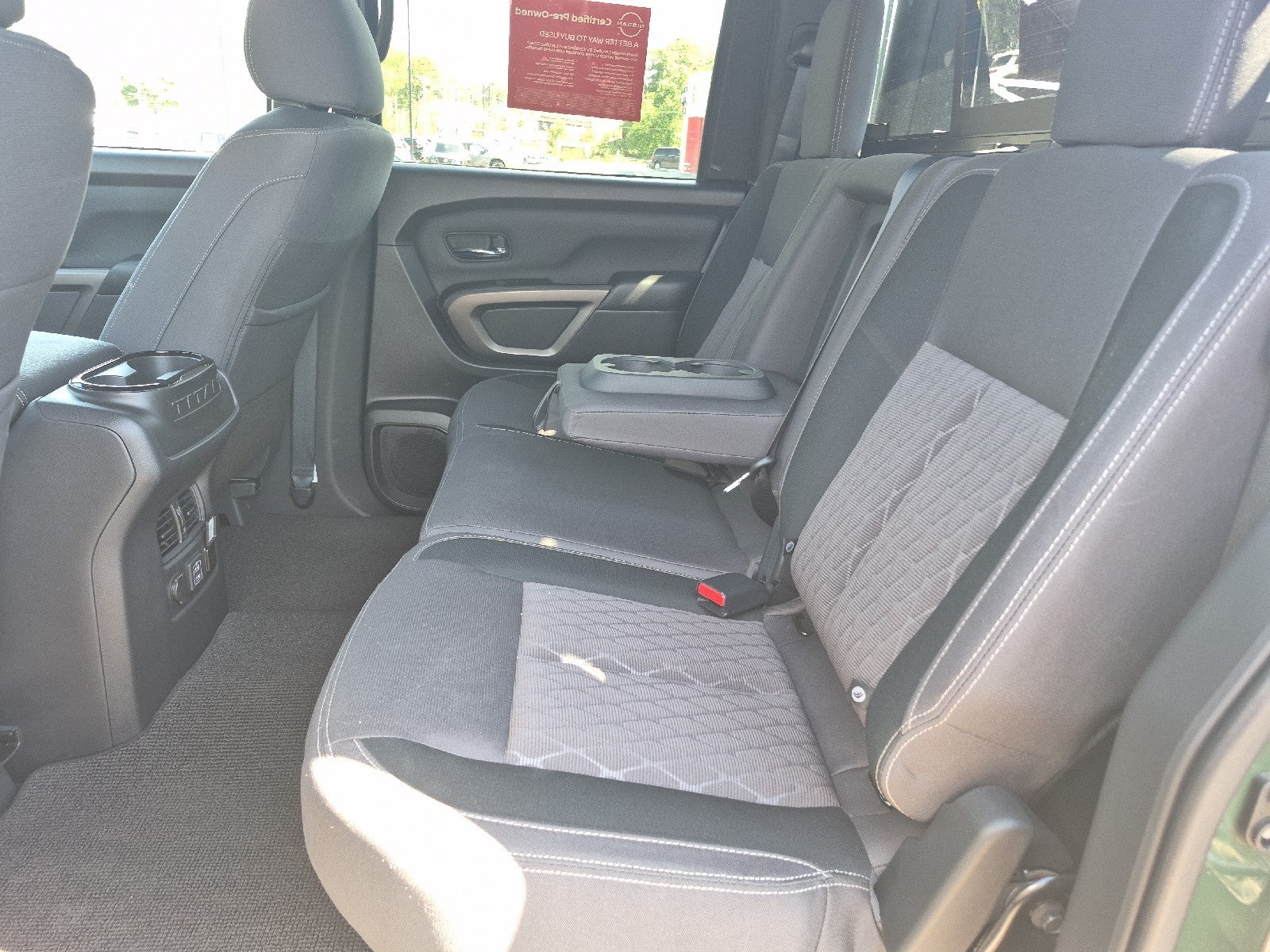 2024 Nissan Titan Crew Cab SV