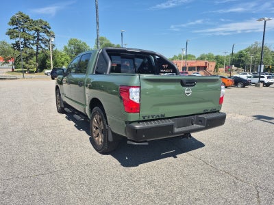 2024 Nissan Titan Crew Cab SV