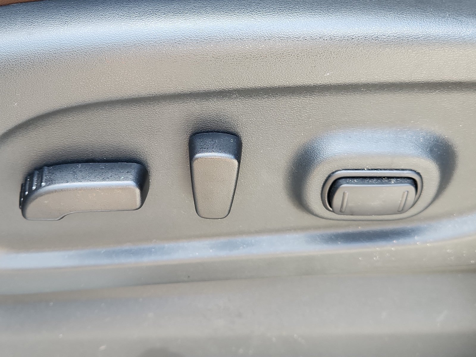 2023 Nissan Titan Crew Cab Platinum Reserve