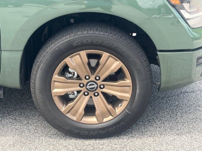 2024 Nissan Titan SV