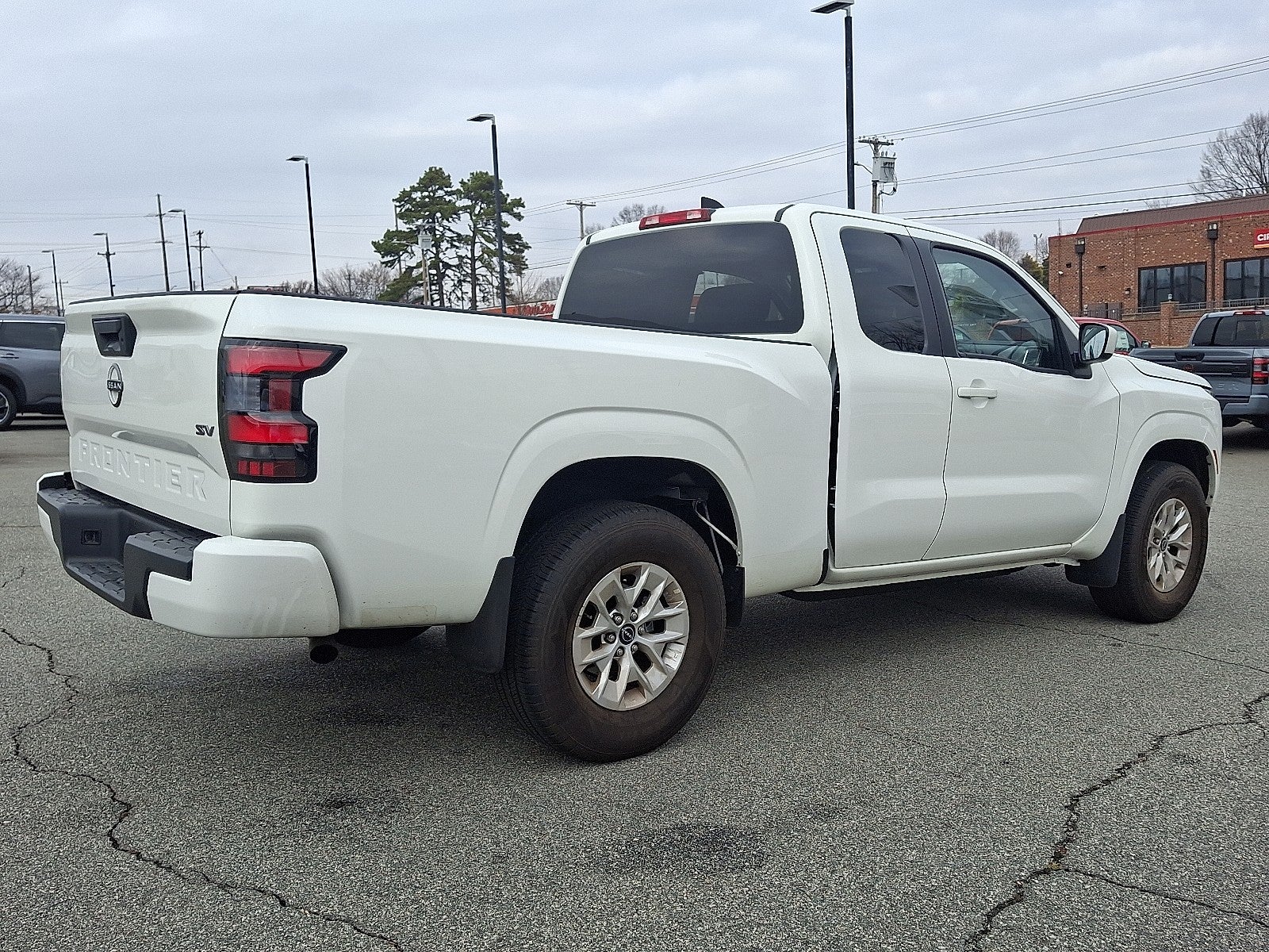 2024 Nissan Frontier King Cab® SV