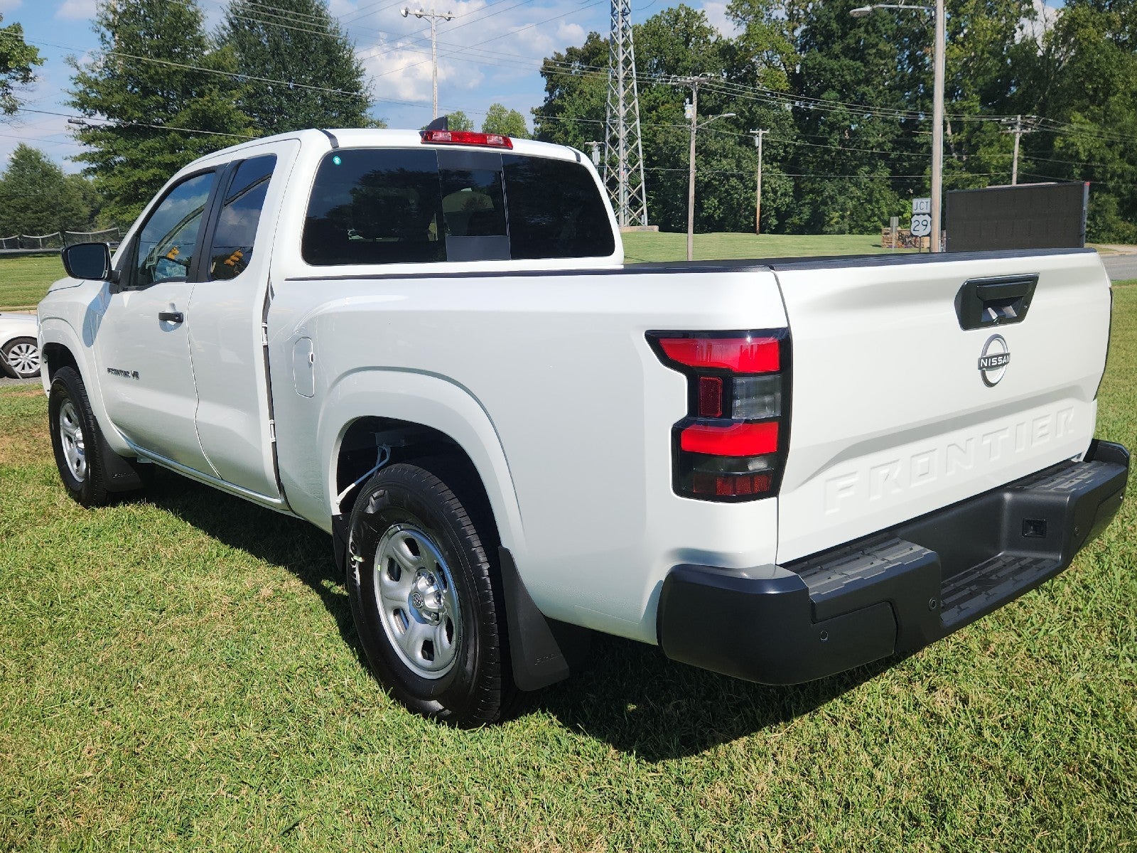 2027 Nissan Frontier S