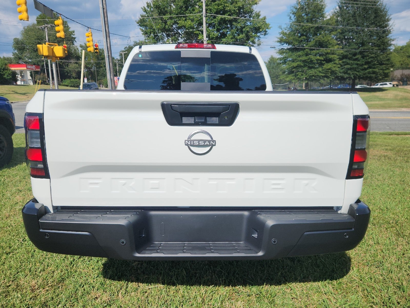 2027 Nissan Frontier S
