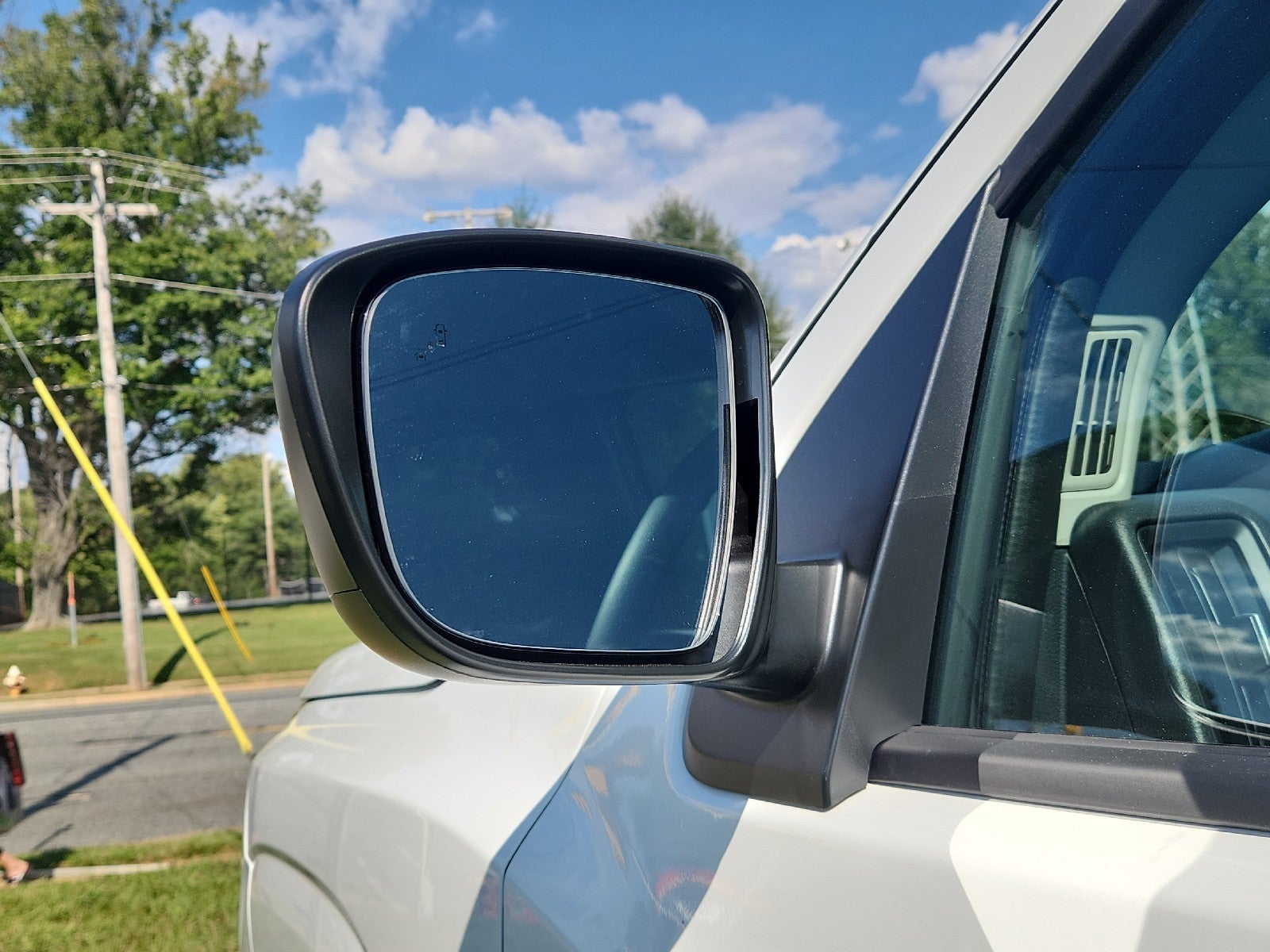 2027 Nissan Frontier S