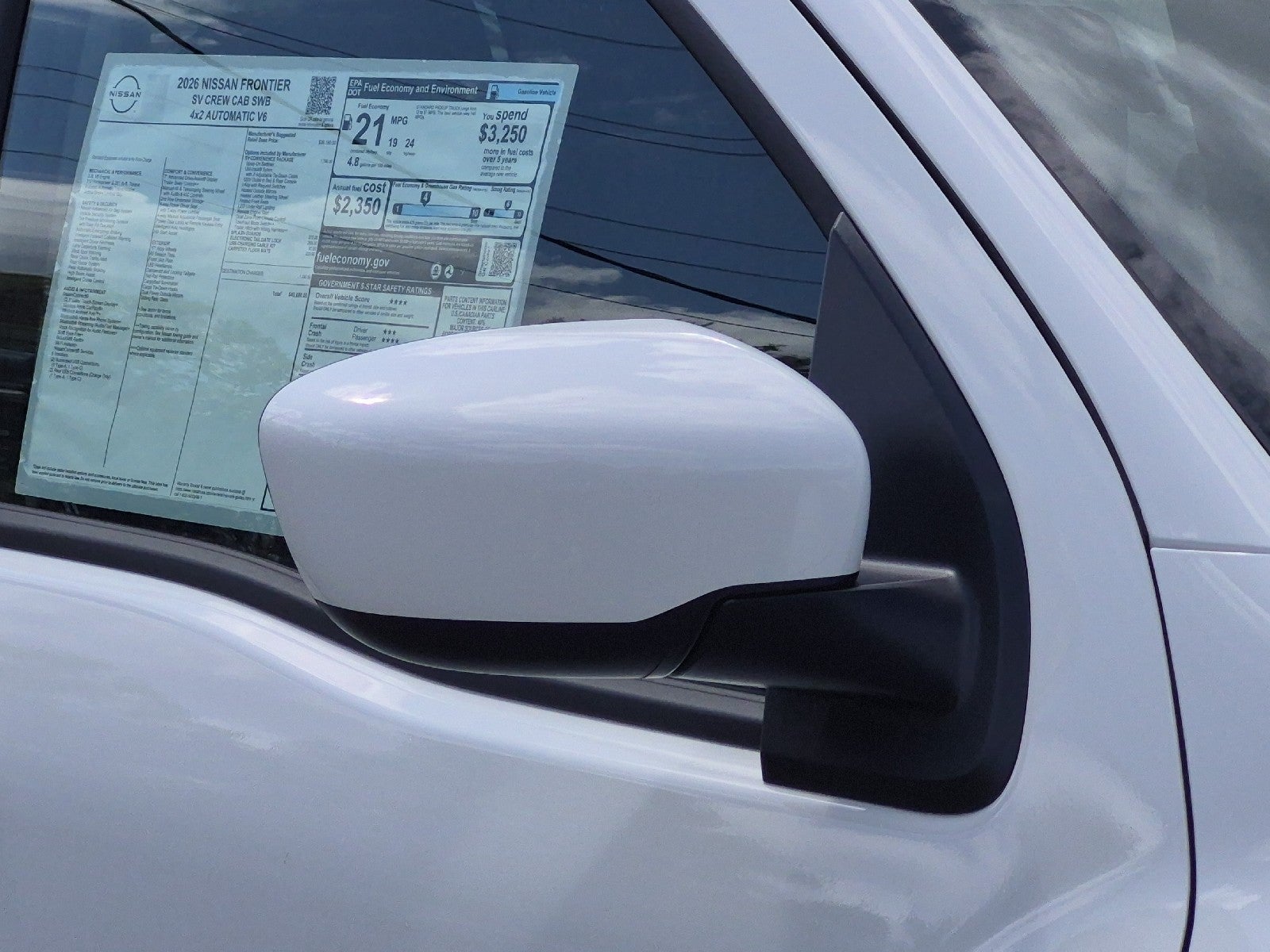 2026 Nissan Frontier Crew Cab SV