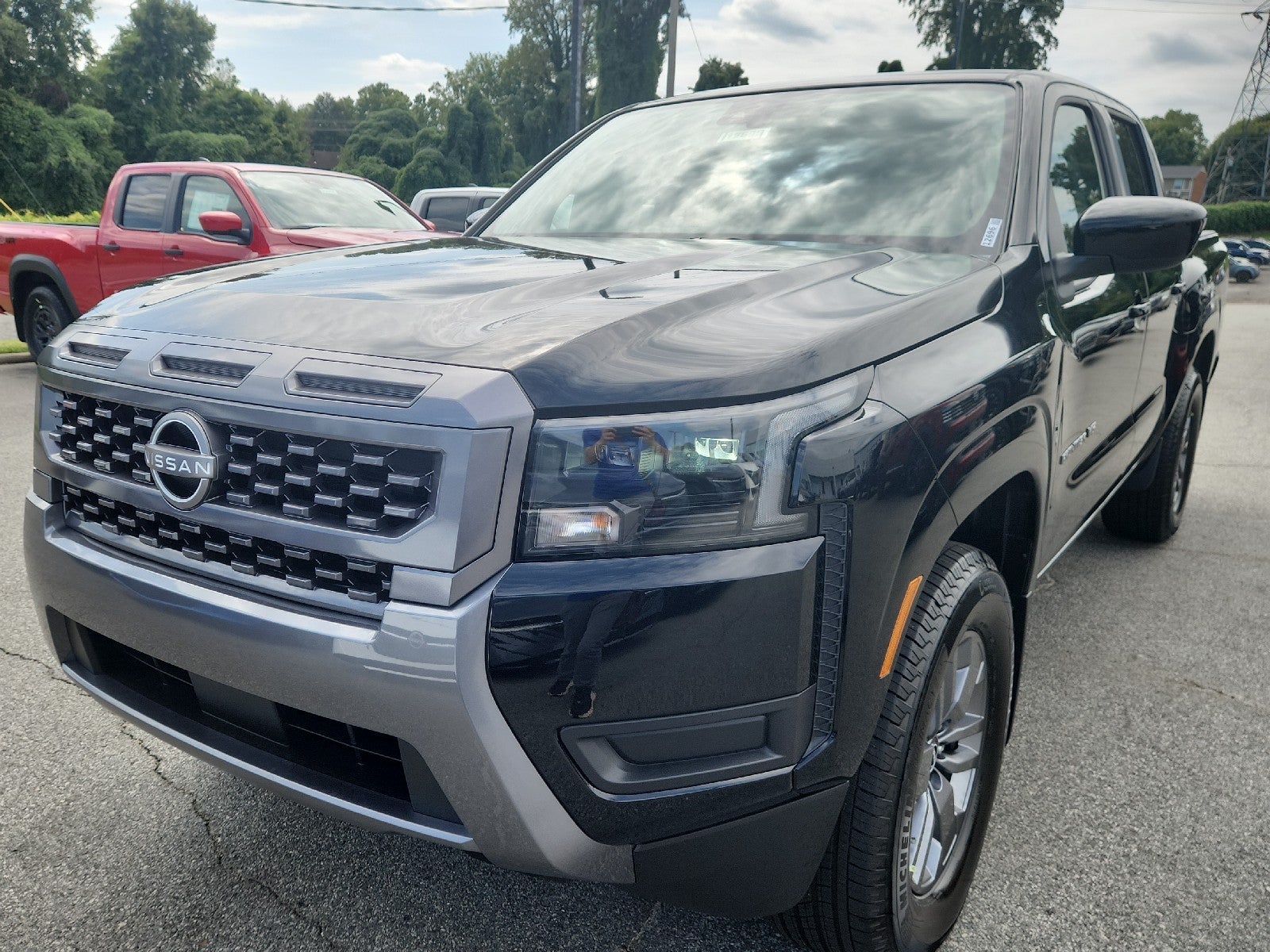 2027 Nissan Frontier Crew Cab SV