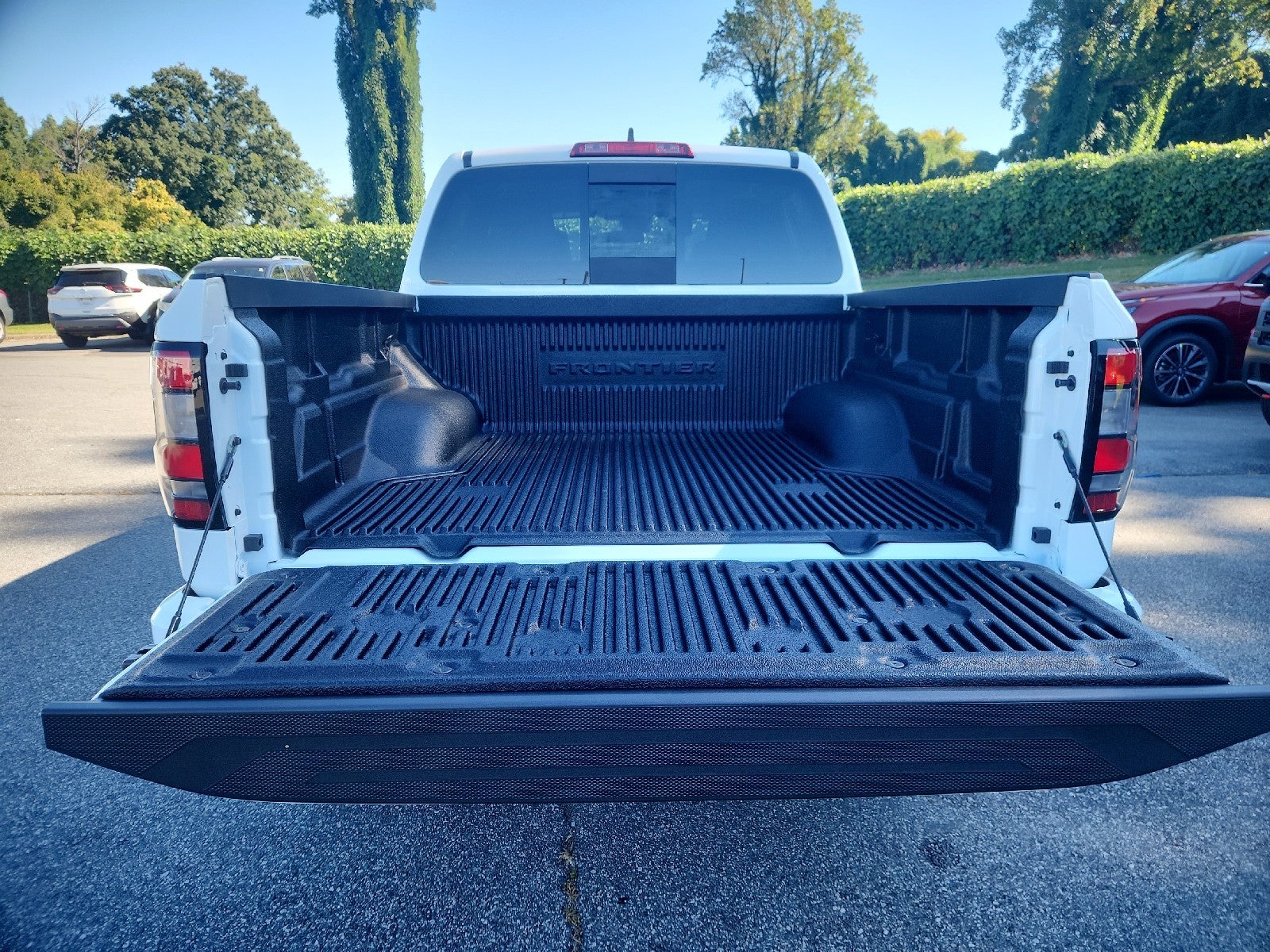 2027 Nissan Frontier Crew Cab SV