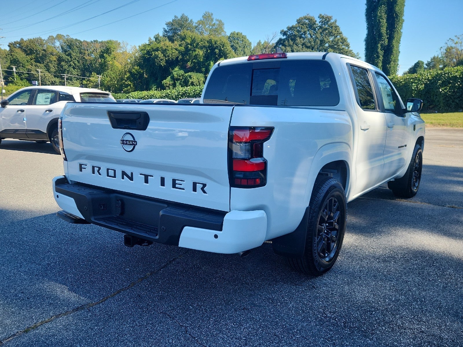 2027 Nissan Frontier Crew Cab SV
