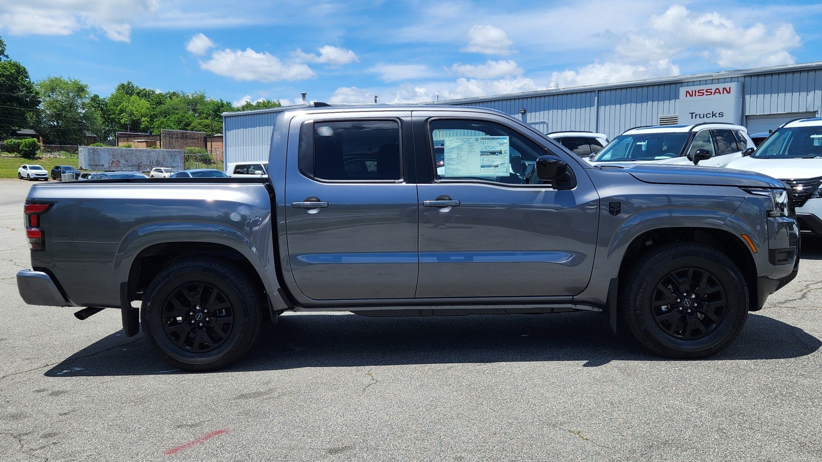 2026 Nissan Frontier Crew Cab SV