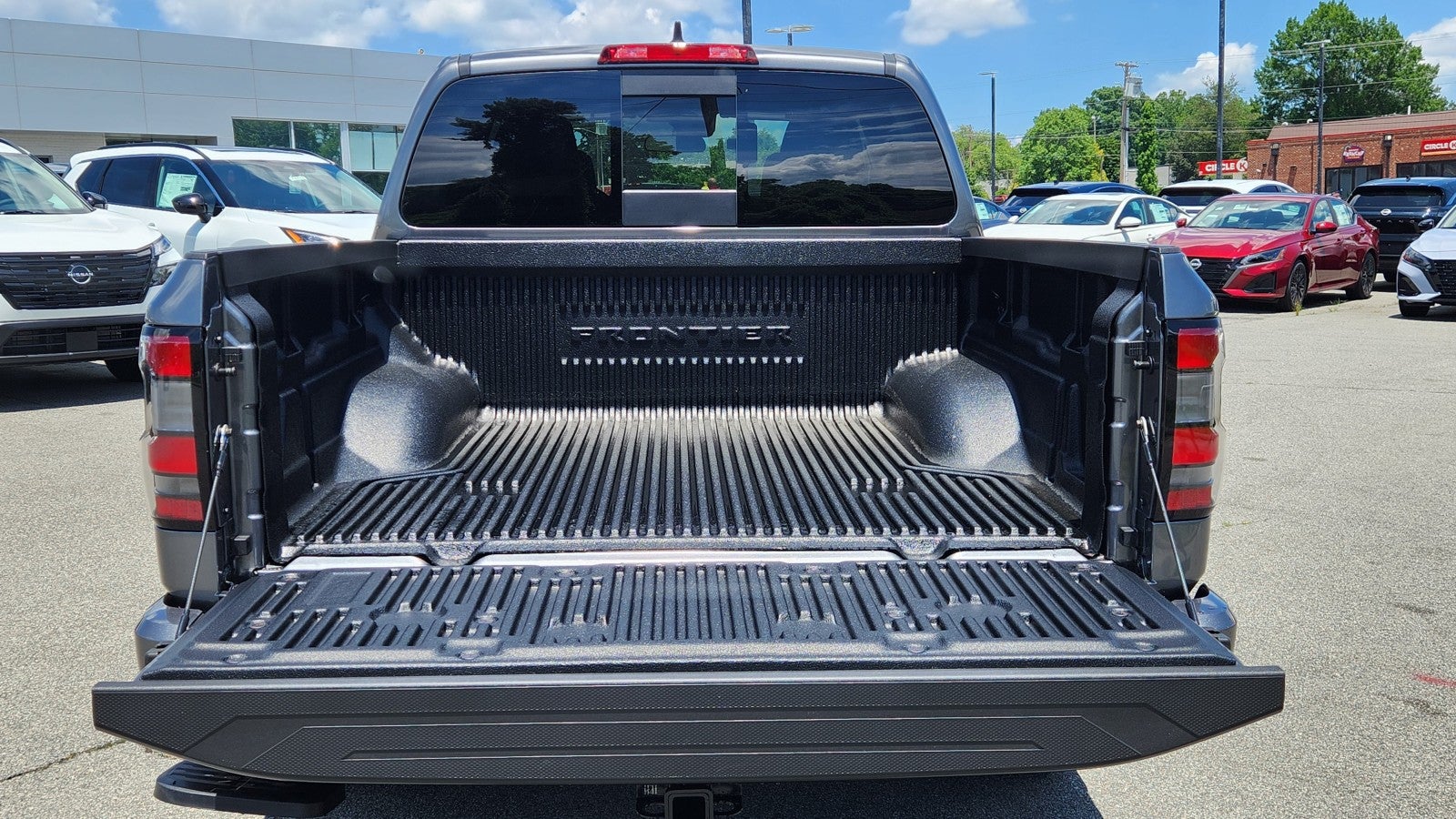 2026 Nissan Frontier Crew Cab SV
