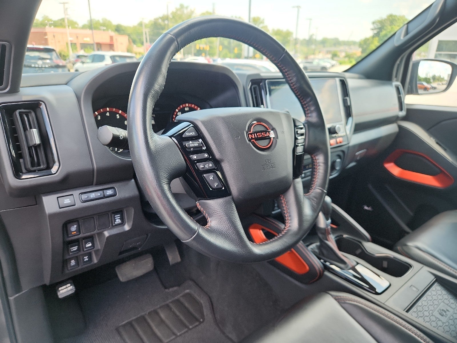 2025 Nissan Frontier Crew Cab PRO-4X®
