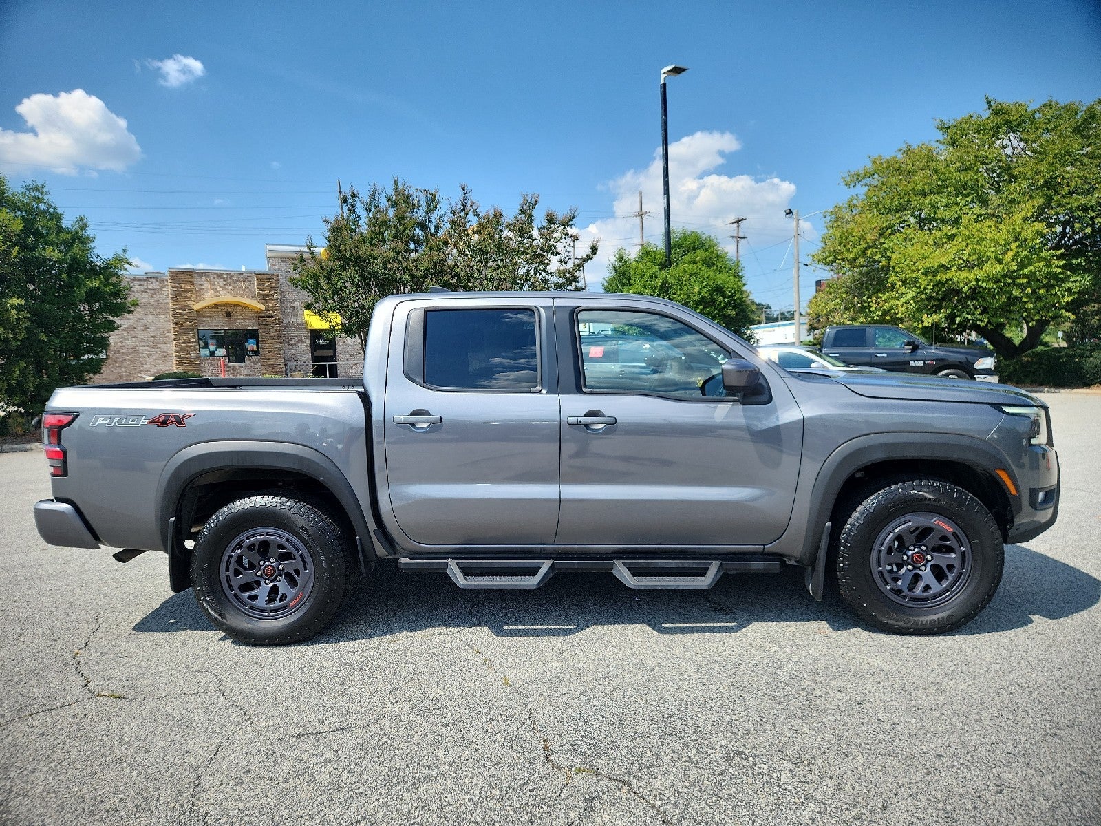 2025 Nissan Frontier Crew Cab PRO-4X®