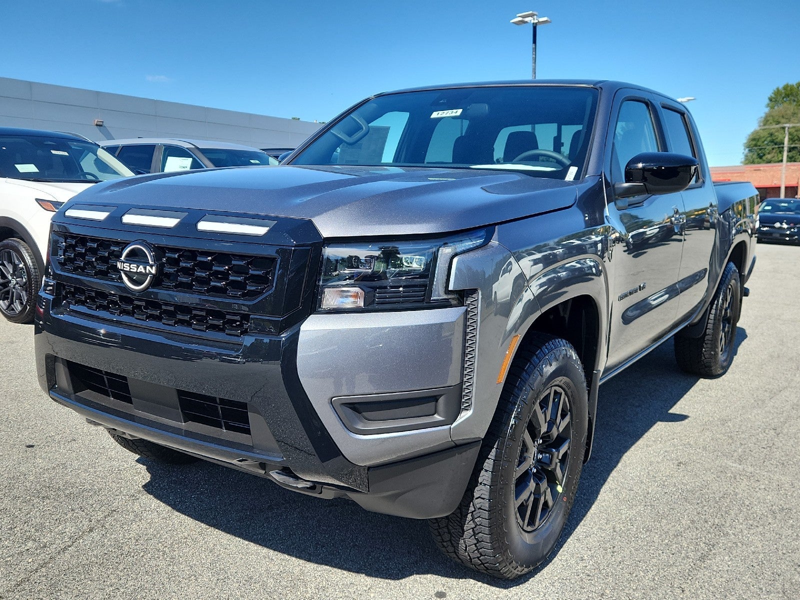 2027 Nissan Frontier Crew Cab SV