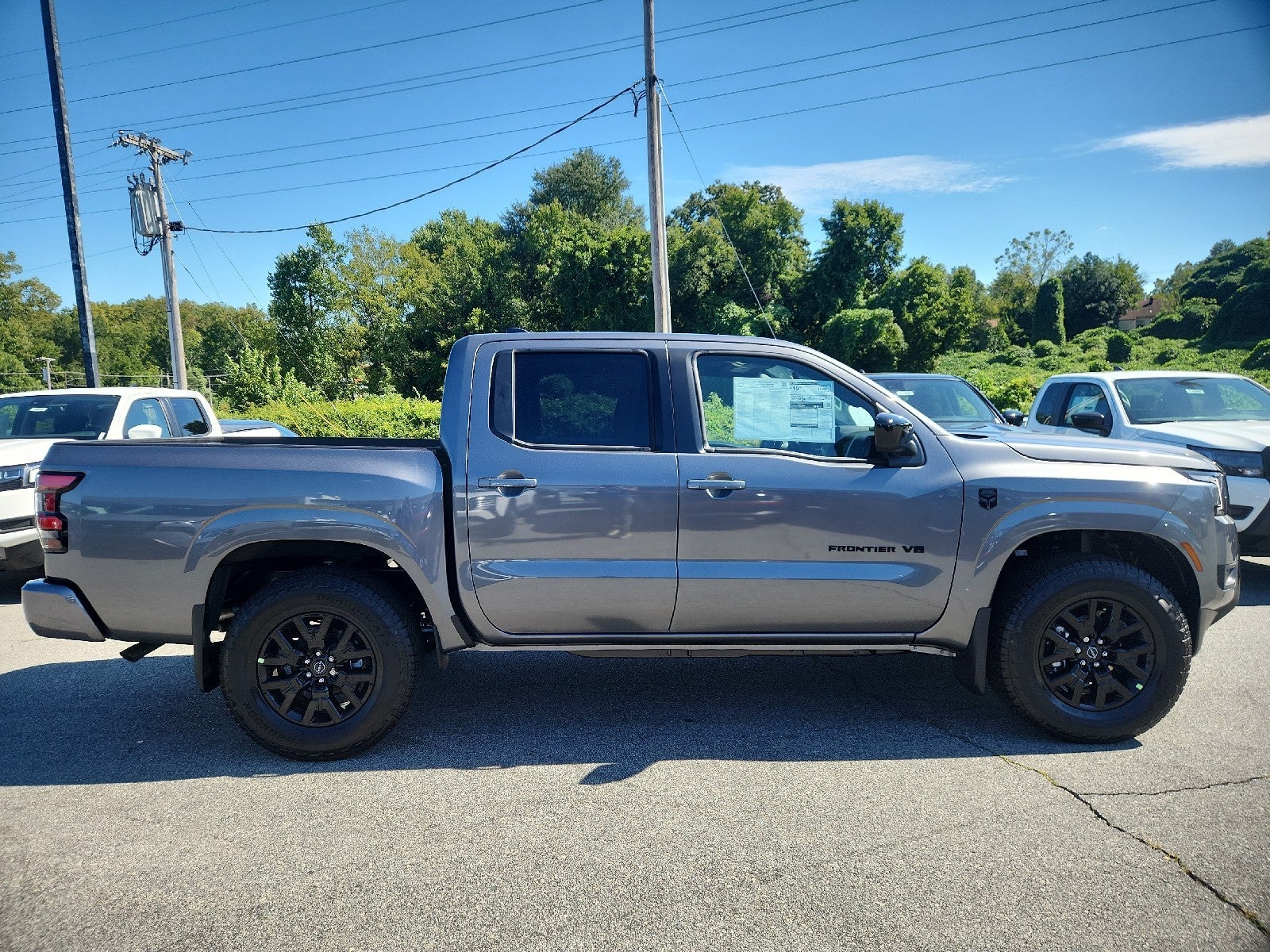 2027 Nissan Frontier Crew Cab SV