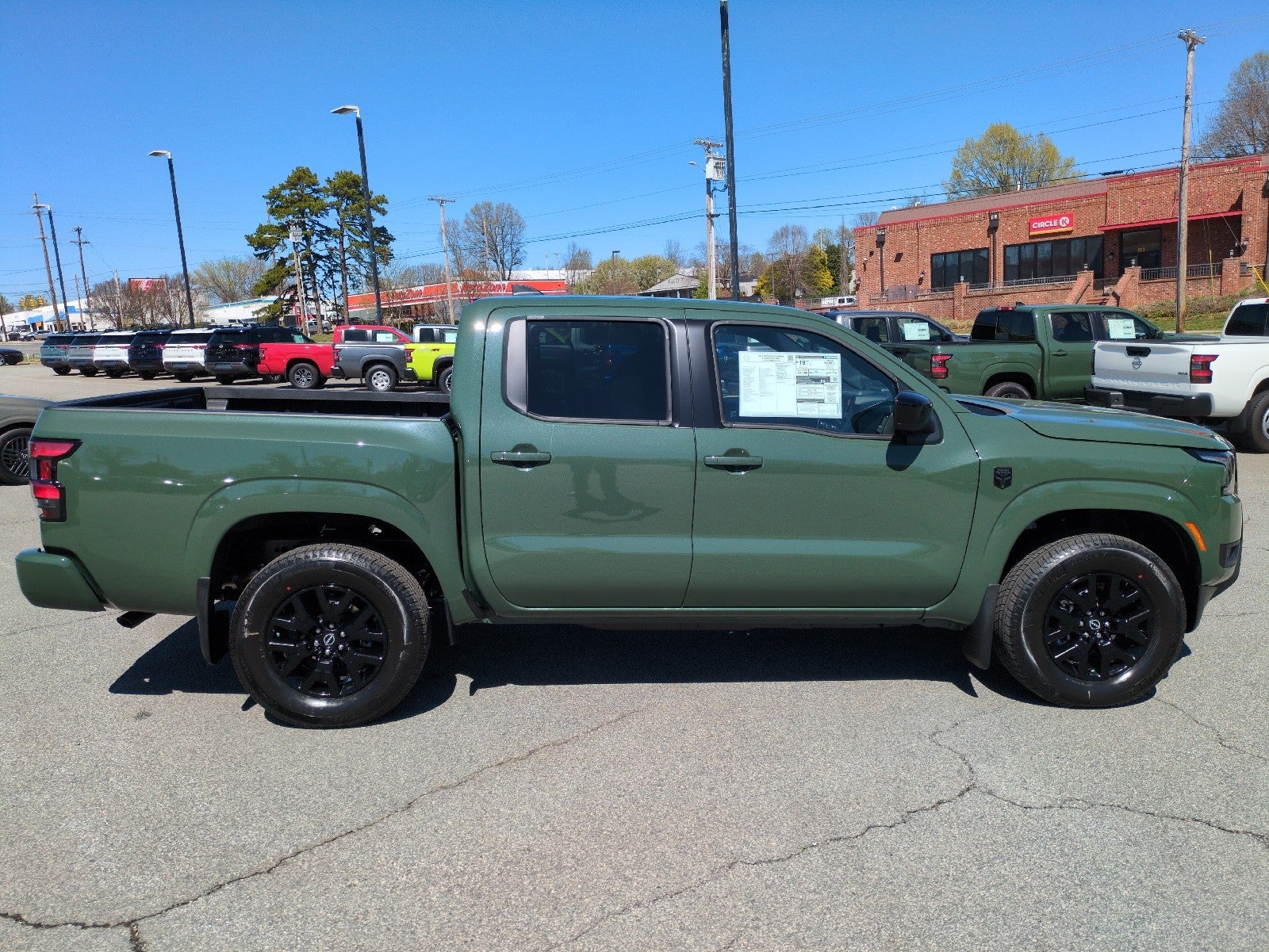 2026 Nissan Frontier Crew Cab SV
