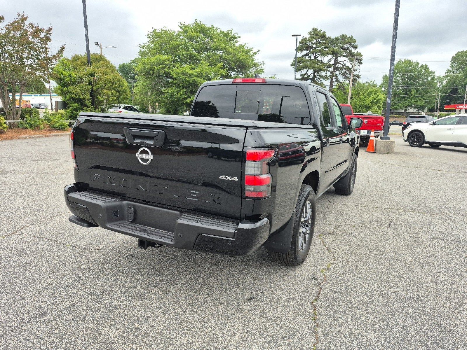 2026 Nissan Frontier Crew Cab SV