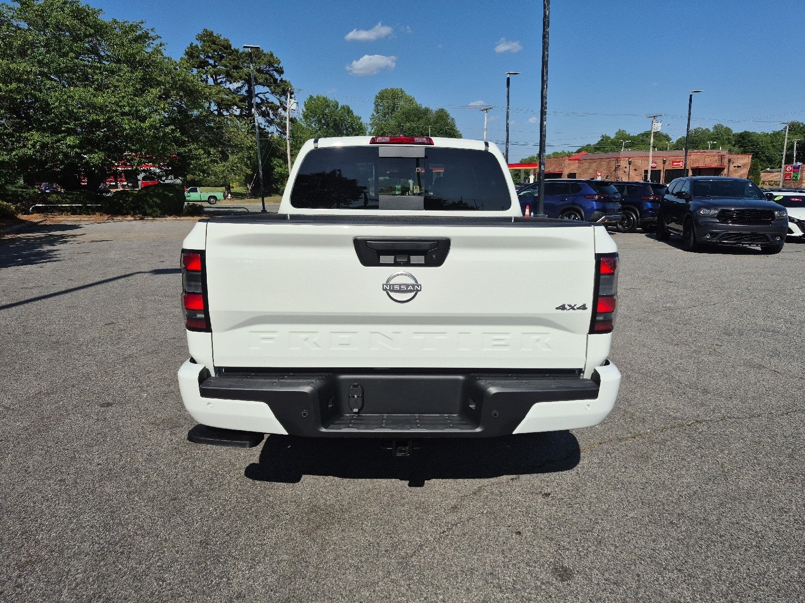 2026 Nissan Frontier Crew Cab SV