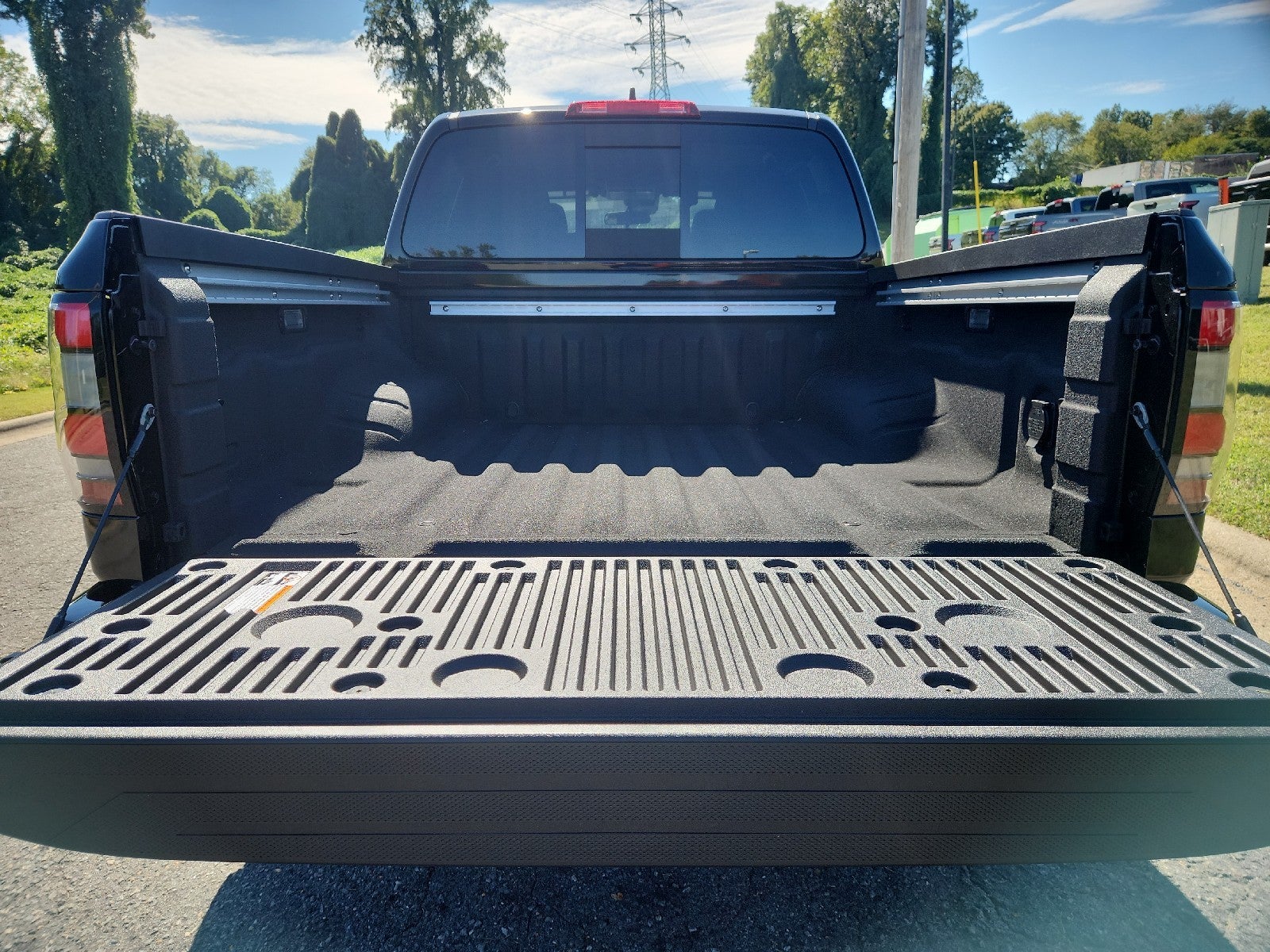 2027 Nissan Frontier Crew Cab PRO-4X®