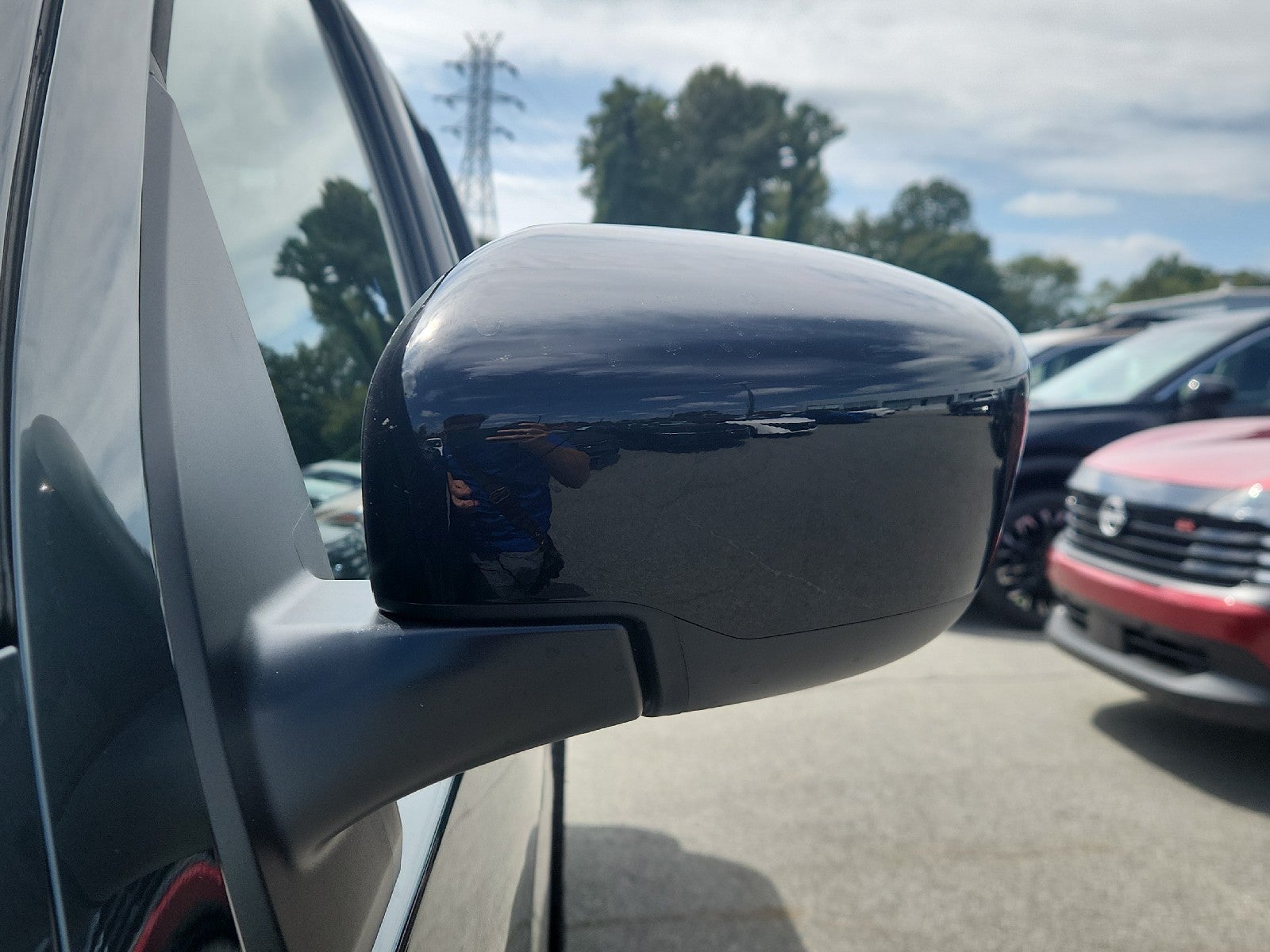 2027 Nissan Frontier Crew Cab SV